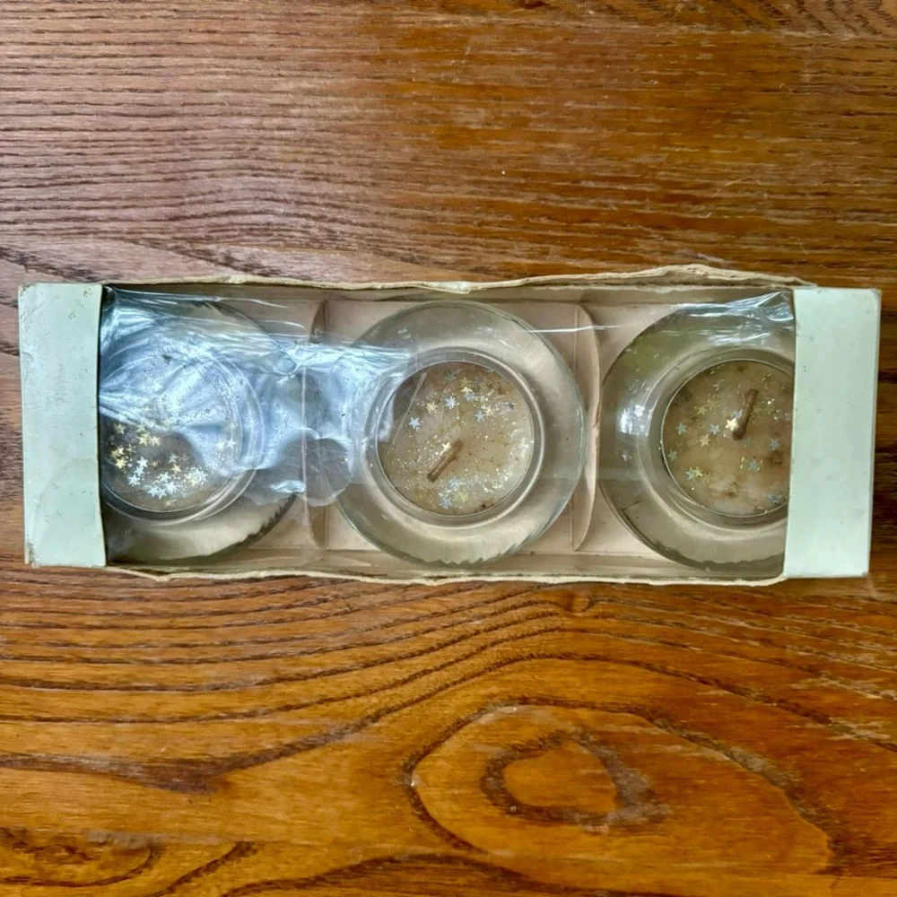 Pier 1 Tea Light Candle Holder Set 3 Vanilla Glitter New in Box